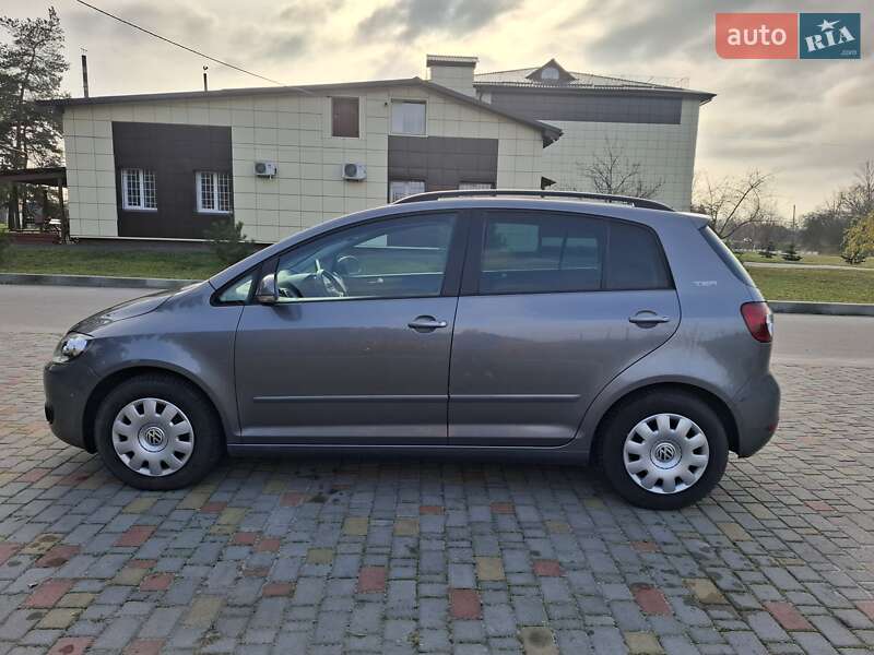 Хэтчбек Volkswagen Golf Plus 2010 в Решетиловке фото 8 Хэтчбек Volkswagen Golf Plus 2010 в Решетиловке