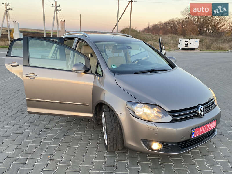 Хэтчбек Volkswagen Golf Plus 2010 в Луцке фото 2 Хэтчбек Volkswagen Golf Plus 2010 в Луцке