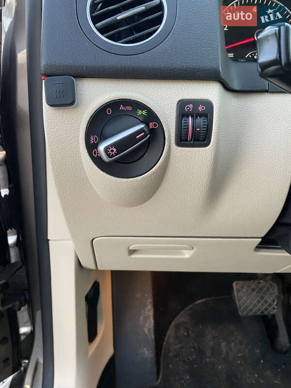 Хэтчбек Volkswagen Golf Plus 2010 в Луцке фото 31 Хэтчбек Volkswagen Golf Plus 2010 в Луцке