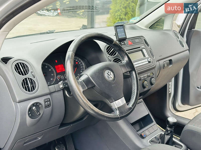 Хэтчбек Volkswagen Golf Plus 2007 в Харькове