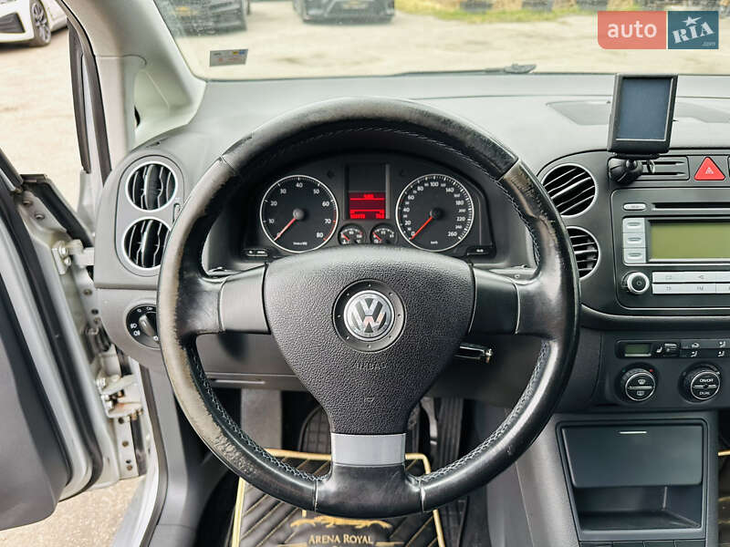 Хэтчбек Volkswagen Golf Plus 2007 в Харькове
