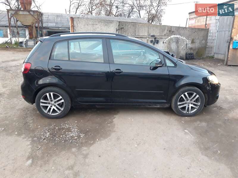 Хэтчбек Volkswagen Golf Plus 2010 в Луцке фото 6 Хэтчбек Volkswagen Golf Plus 2010 в Луцке