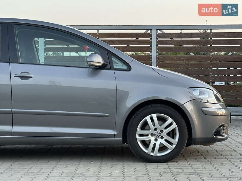 Хэтчбек Volkswagen Golf Plus 2006 в Стрые