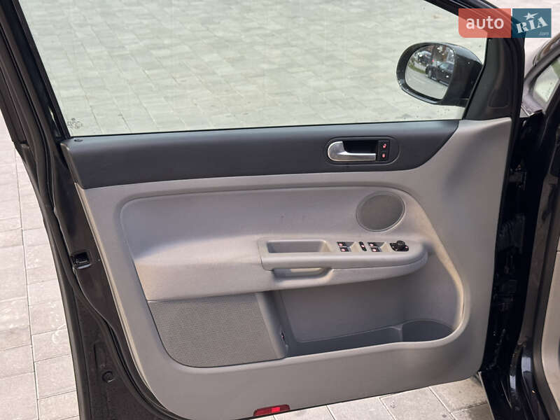 Хэтчбек Volkswagen Golf Plus 2009 в Луцке