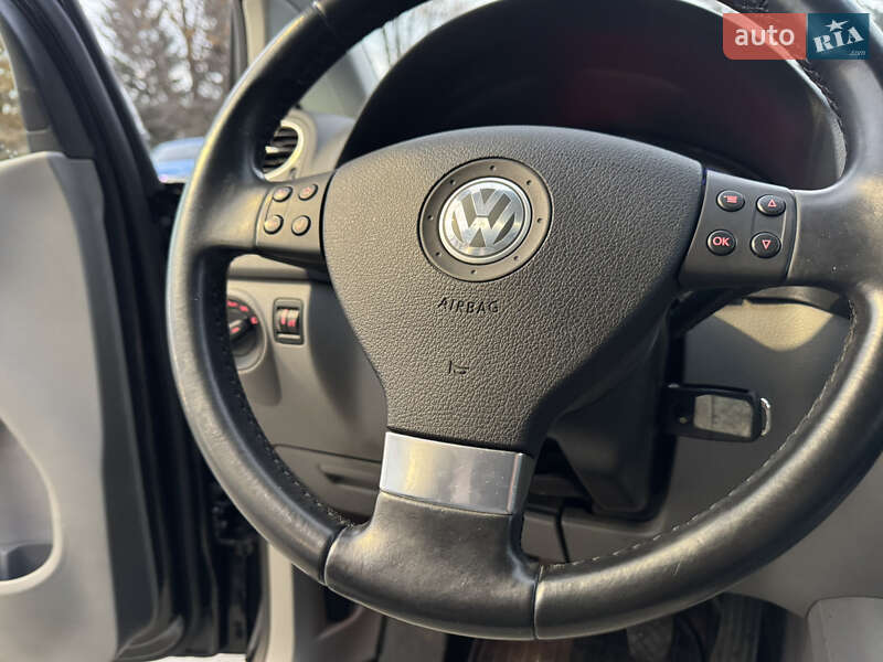 Хэтчбек Volkswagen Golf Plus 2009 в Луцке