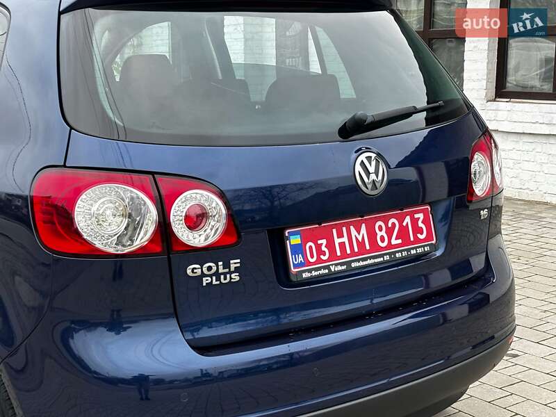 Хэтчбек Volkswagen Golf Plus 2009 в Красилове