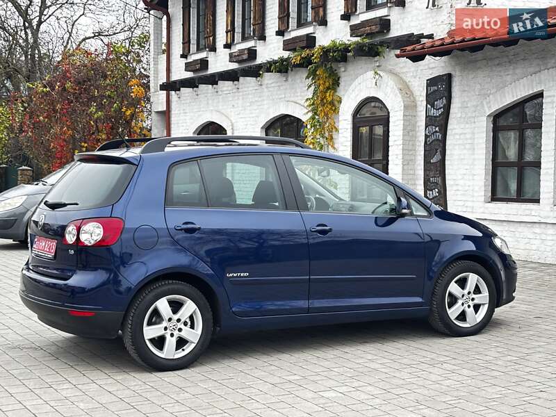 Хэтчбек Volkswagen Golf Plus 2009 в Красилове