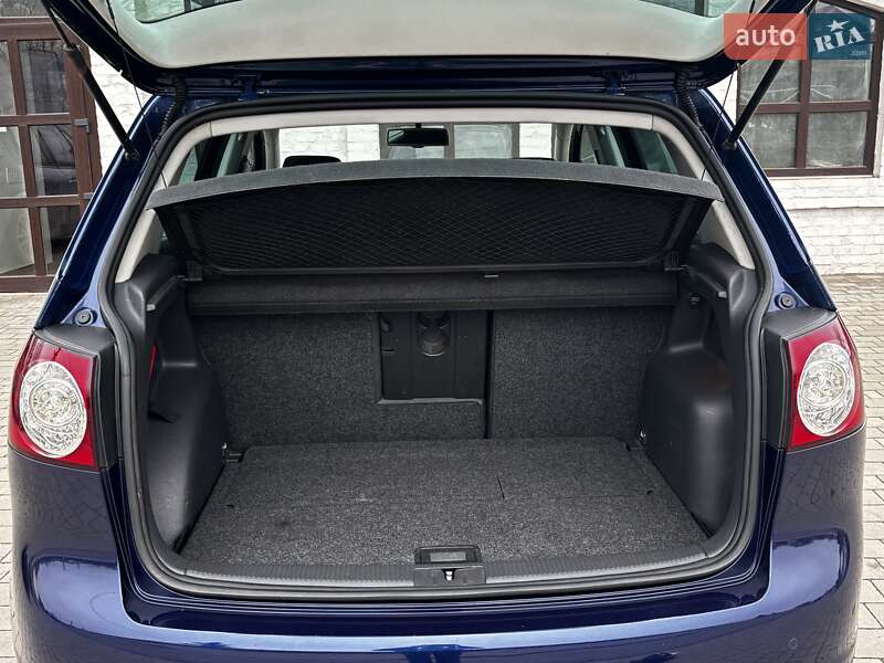 Хэтчбек Volkswagen Golf Plus 2009 в Красилове