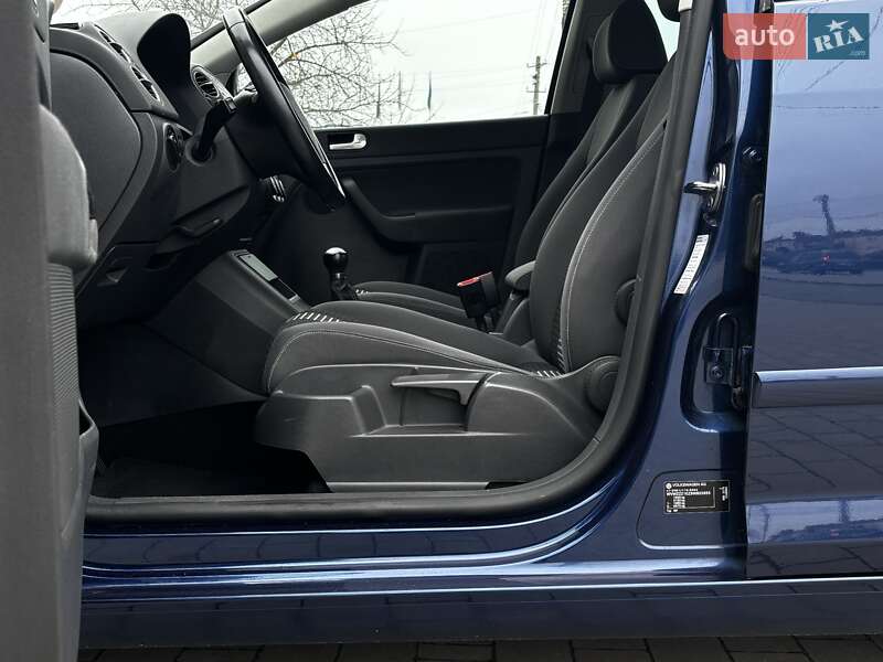 Хэтчбек Volkswagen Golf Plus 2009 в Красилове