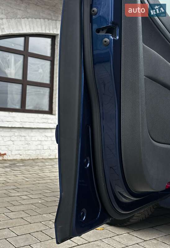 Хэтчбек Volkswagen Golf Plus 2009 в Красилове