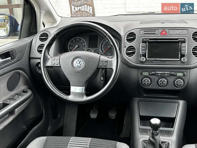 Хэтчбек Volkswagen Golf Plus 2009 в Красилове