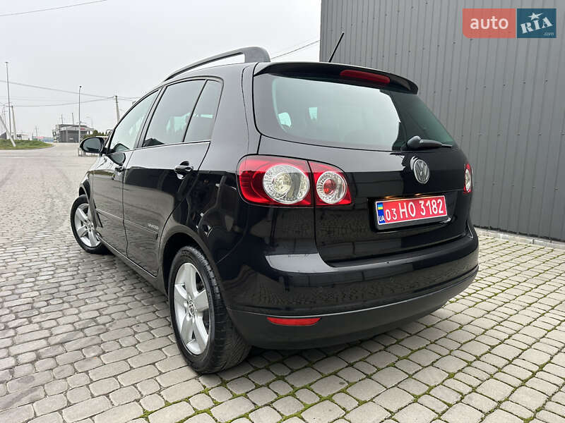 Хэтчбек Volkswagen Golf Plus 2007 в Львове
