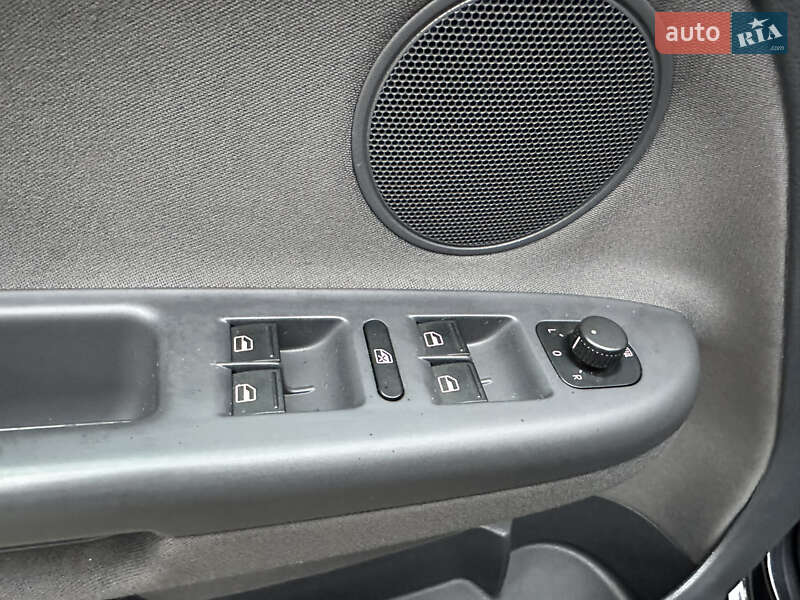 Хэтчбек Volkswagen Golf Plus 2007 в Львове