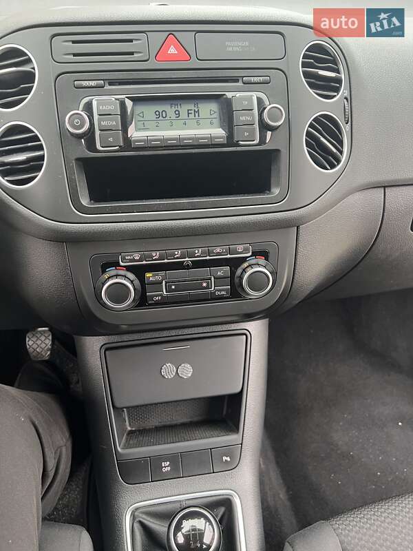 Хэтчбек Volkswagen Golf Plus 2010 в Костополе фото 26 Хэтчбек Volkswagen Golf Plus 2010 в Костополе