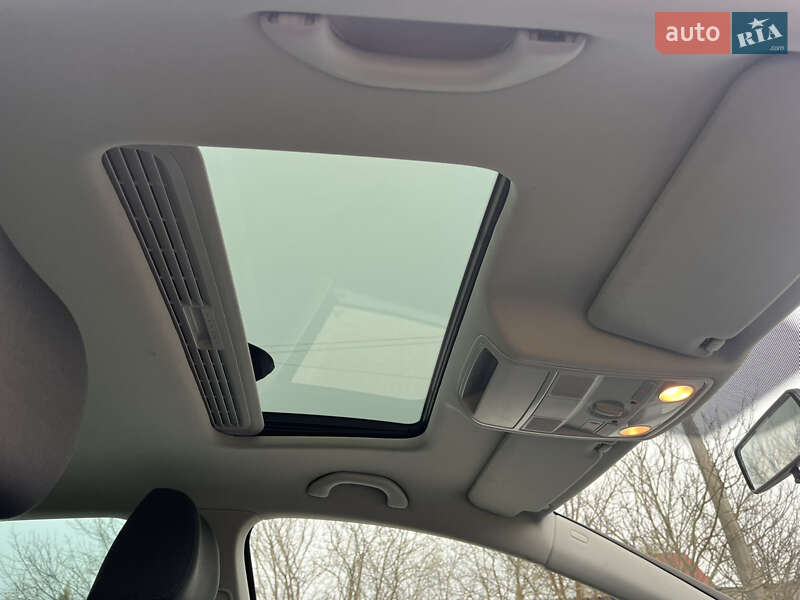 Хэтчбек Volkswagen Golf Plus 2007 в Звягеле фото 41 Хэтчбек Volkswagen Golf Plus 2007 в Звягеле