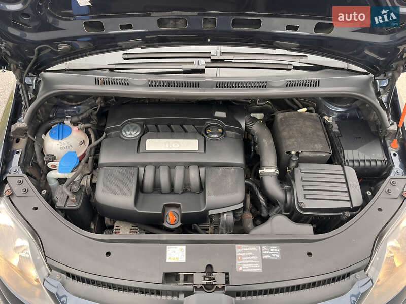 Хэтчбек Volkswagen Golf Plus 2007 в Звягеле фото 47 Хэтчбек Volkswagen Golf Plus 2007 в Звягеле