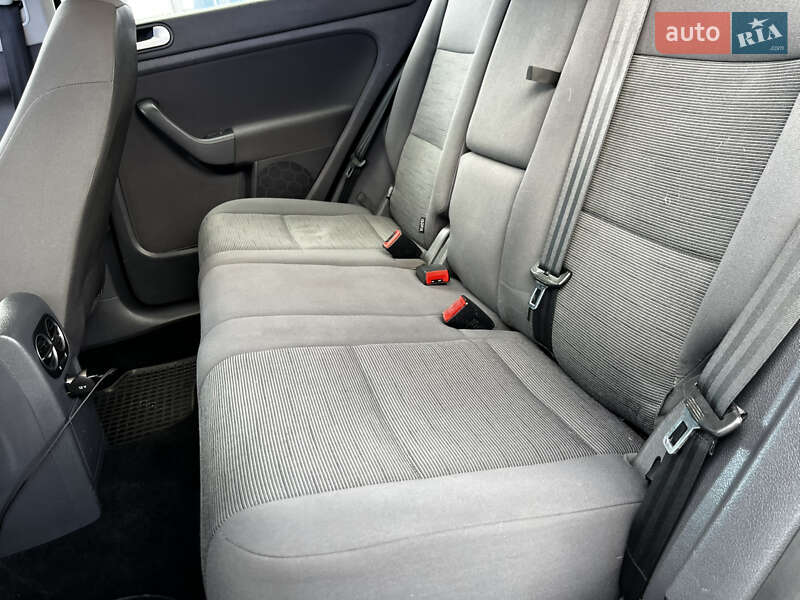 Хэтчбек Volkswagen Golf Plus 2007 в Мукачево