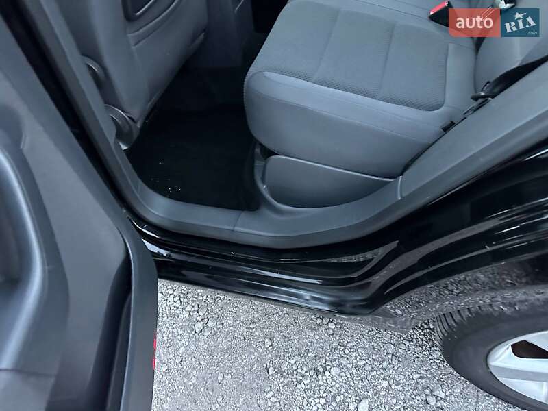 Хэтчбек Volkswagen Golf Plus 2008 в Каменском