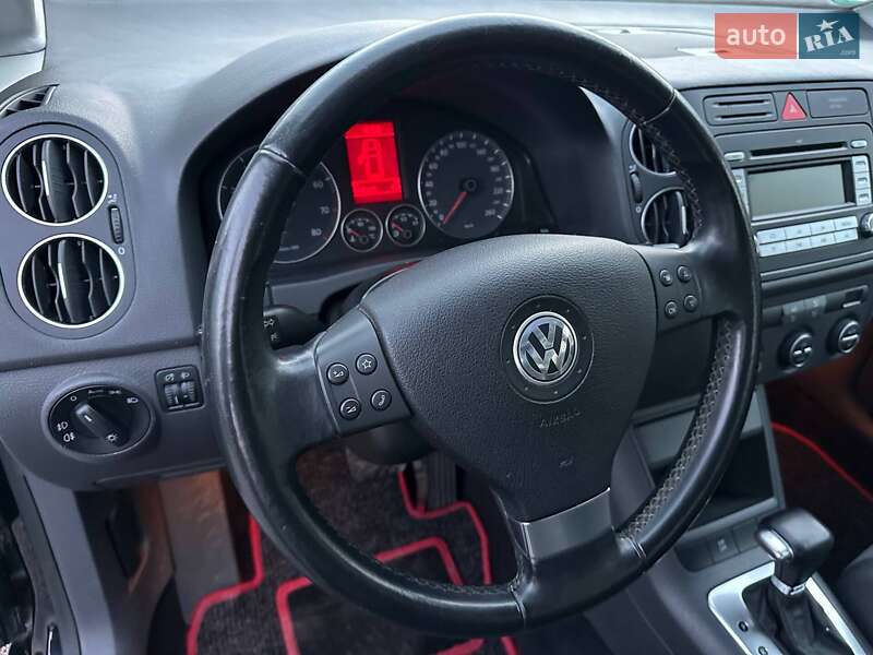 Хэтчбек Volkswagen Golf Plus 2008 в Каменском