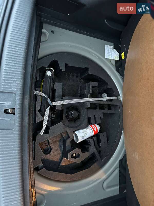 Хэтчбек Volkswagen Golf Plus 2008 в Каменском