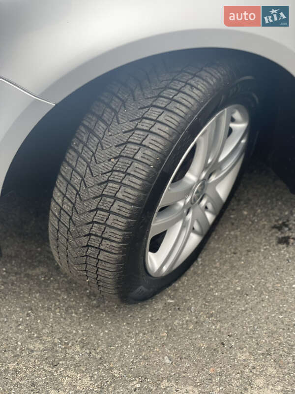 Хетчбек Volkswagen Golf Plus 2007 в Корсунь-Шевченківському фото 27 Хетчбек Volkswagen Golf Plus 2007 в Корсунь-Шевченківському