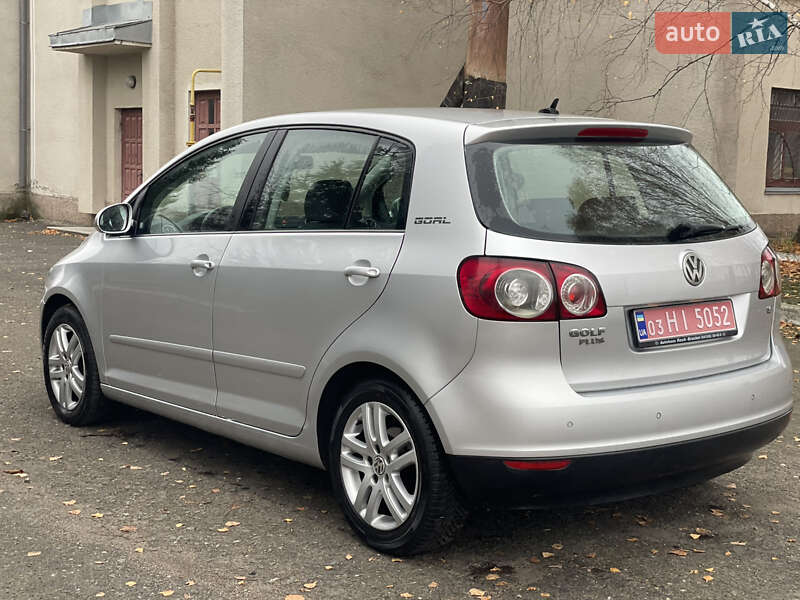 Хетчбек Volkswagen Golf Plus 2007 в Корсунь-Шевченківському фото 32 Хетчбек Volkswagen Golf Plus 2007 в Корсунь-Шевченківському