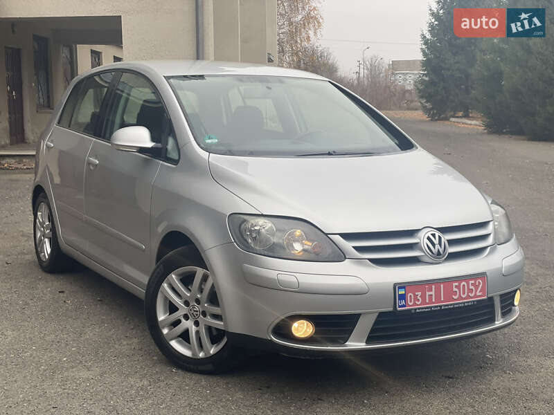 Хетчбек Volkswagen Golf Plus 2007 в Корсунь-Шевченківському фото 38 Хетчбек Volkswagen Golf Plus 2007 в Корсунь-Шевченківському
