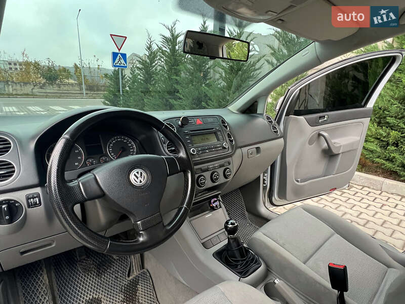 Хетчбек Volkswagen Golf Plus 2005 в Могилів-Подільському