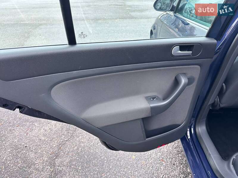 Хэтчбек Volkswagen Golf Plus 2006 в Кропивницком