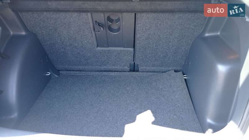 Хетчбек Volkswagen Golf Plus 2006 в Полтаві