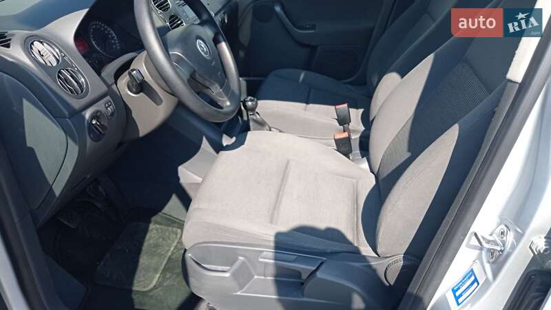 Хетчбек Volkswagen Golf Plus 2006 в Полтаві