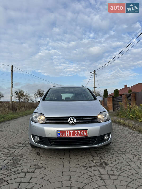 Хетчбек Volkswagen Golf Plus 2009 в Луцьку фото 2 Хетчбек Volkswagen Golf Plus 2009 в Луцьку