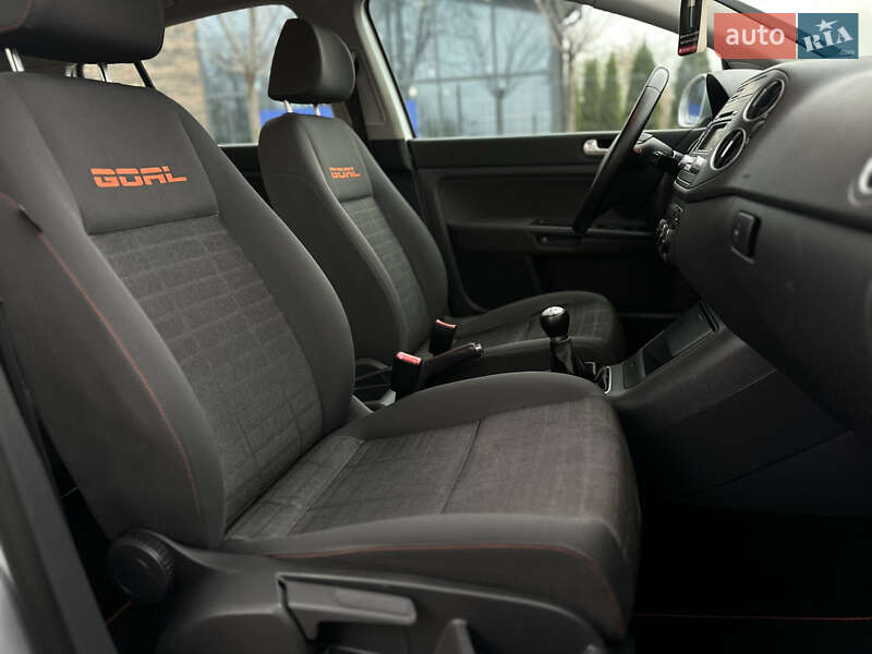 Хэтчбек Volkswagen Golf Plus 2006 в Виннице