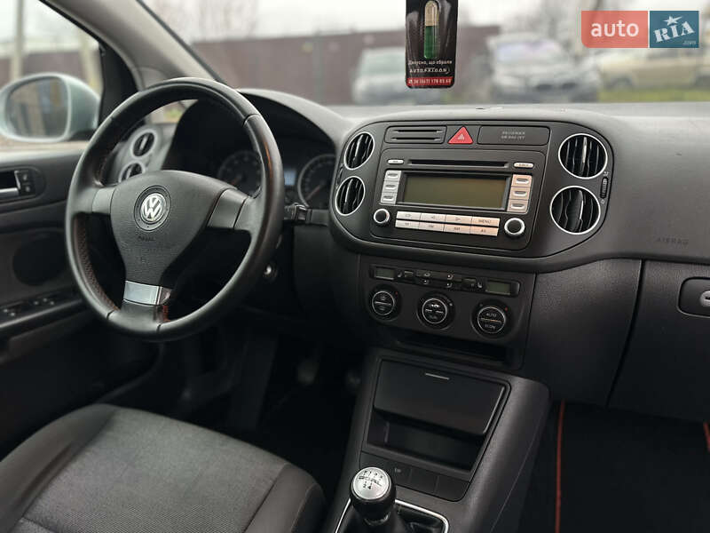 Хэтчбек Volkswagen Golf Plus 2006 в Виннице