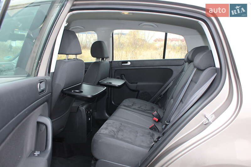 Хэтчбек Volkswagen Golf Plus 2010 в Трускавце