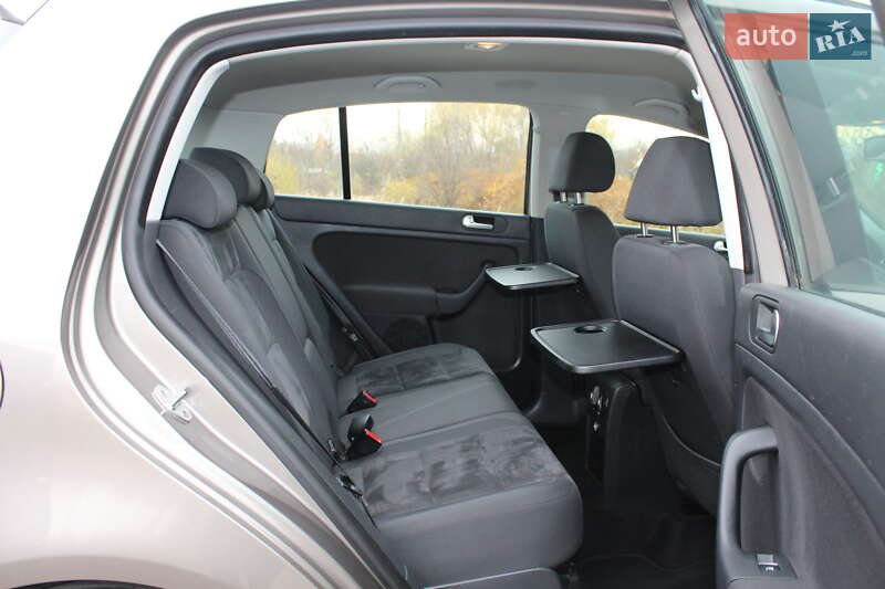 Хэтчбек Volkswagen Golf Plus 2010 в Трускавце