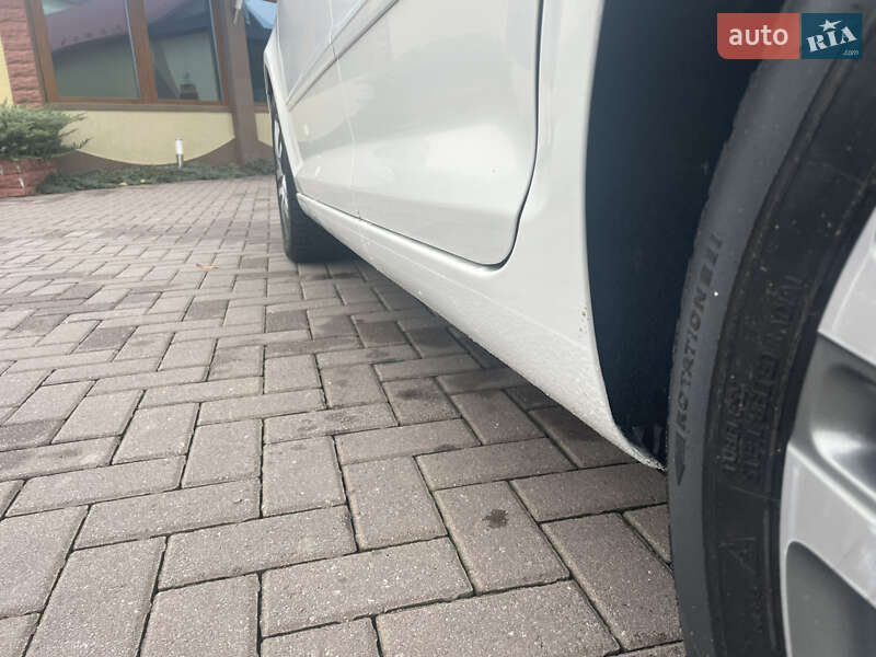 Хэтчбек Volkswagen Golf Plus 2010 в Виноградове