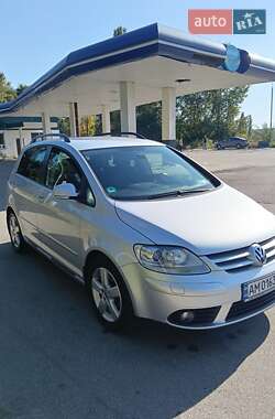Хетчбек Volkswagen Golf Plus 2008 в Житомирі