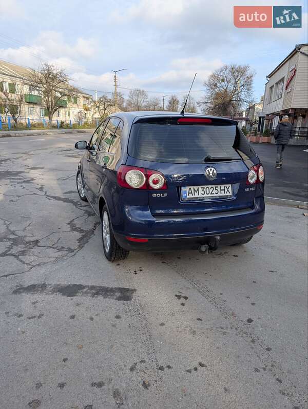 Хетчбек Volkswagen Golf Plus 2005 в Звягелі