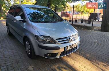 Хэтчбек Volkswagen Golf Plus 2005 в Николаеве