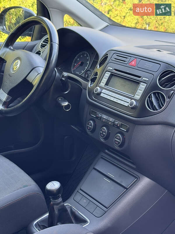 Хэтчбек Volkswagen Golf Plus 2006 в Дубно фото 17 Хэтчбек Volkswagen Golf Plus 2006 в Дубно