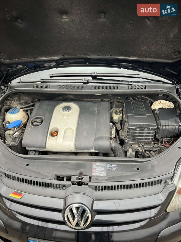 Хетчбек Volkswagen Golf Plus 2005 в Рівному