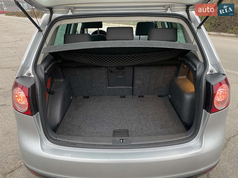 Хэтчбек Volkswagen Golf Plus 2005 в Белой Церкви