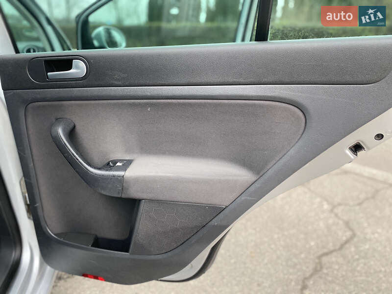 Хэтчбек Volkswagen Golf Plus 2005 в Белой Церкви