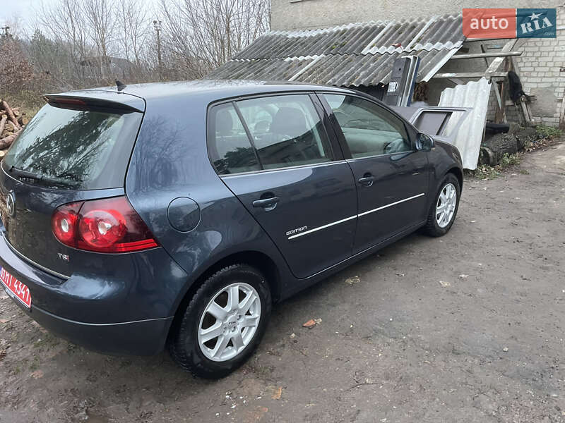 Хэтчбек Volkswagen Golf Plus 2010 в Луцке