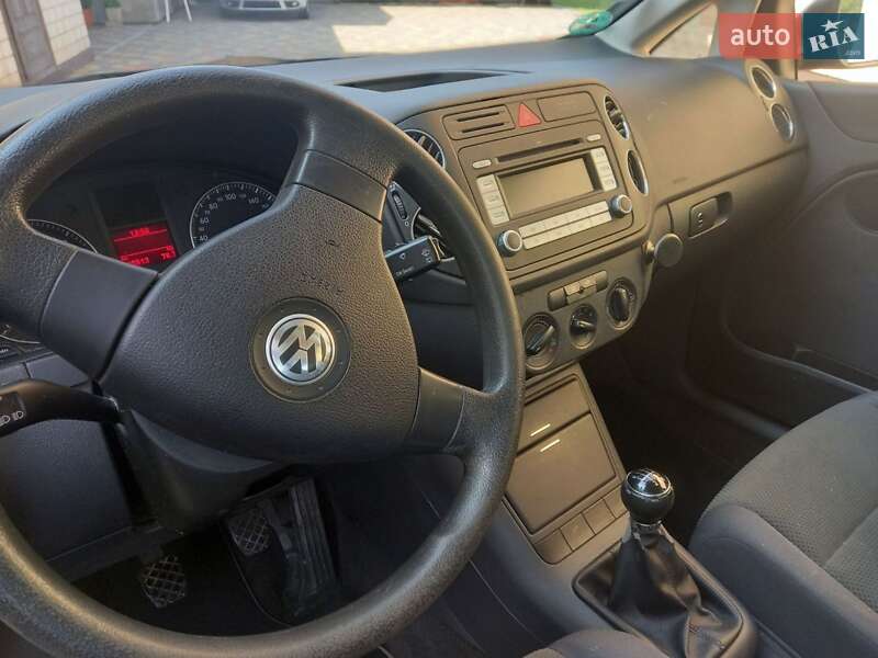 Хэтчбек Volkswagen Golf Plus 2006 в Сарнах фото 7 Хэтчбек Volkswagen Golf Plus 2006 в Сарнах