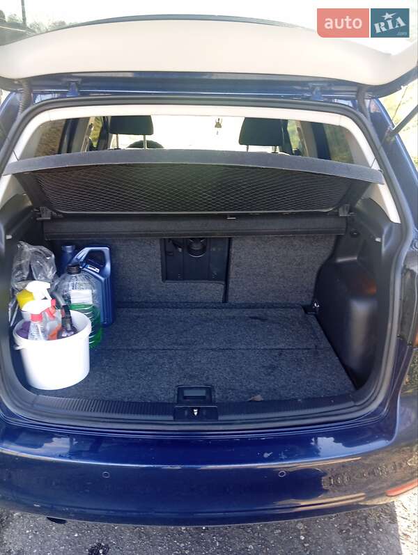 Хетчбек Volkswagen Golf Plus 2010 в Хмельницькому фото 12 Хетчбек Volkswagen Golf Plus 2010 в Хмельницькому