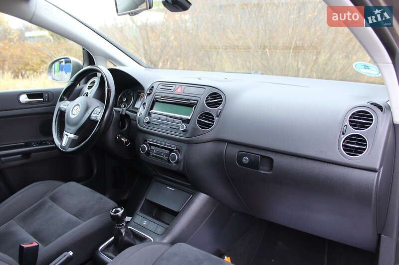 Хэтчбек Volkswagen Golf Plus 2010 в Дрогобыче