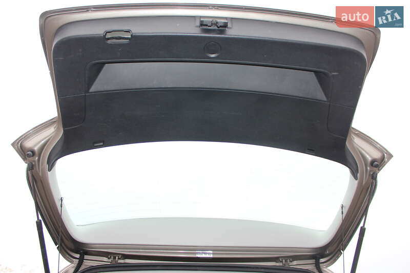 Хэтчбек Volkswagen Golf Plus 2010 в Дрогобыче