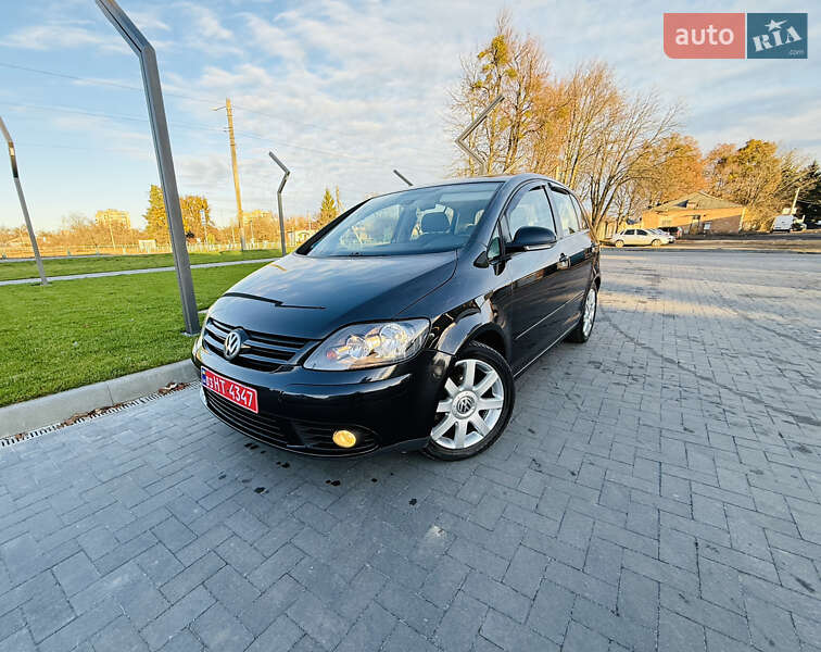 Хэтчбек Volkswagen Golf Plus 2006 в Лубнах